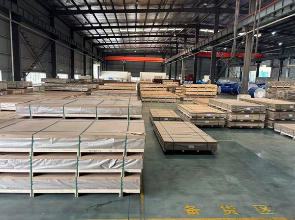 廠房場(chǎng)景